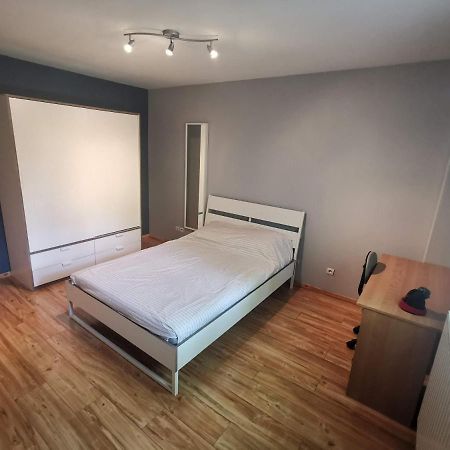 Chambre D'Hote Dans Une Maison Avec Parking Privee サン・テティエンヌ エクステリア 写真